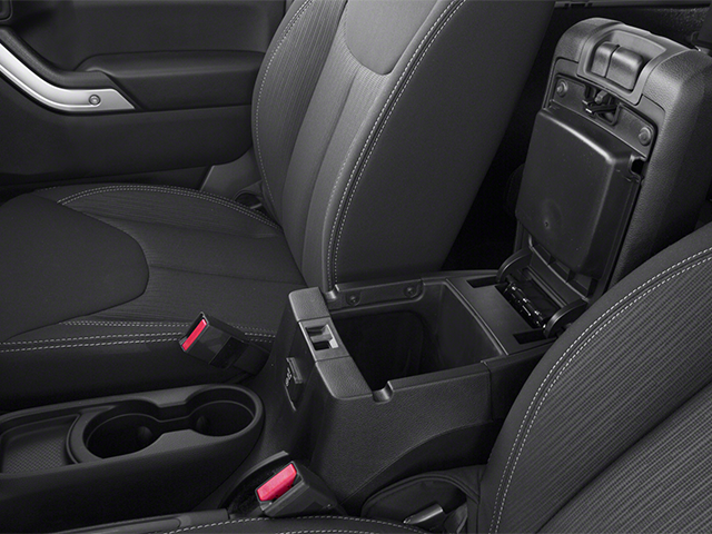 2014 Jeep Wrangler Sport photo 4