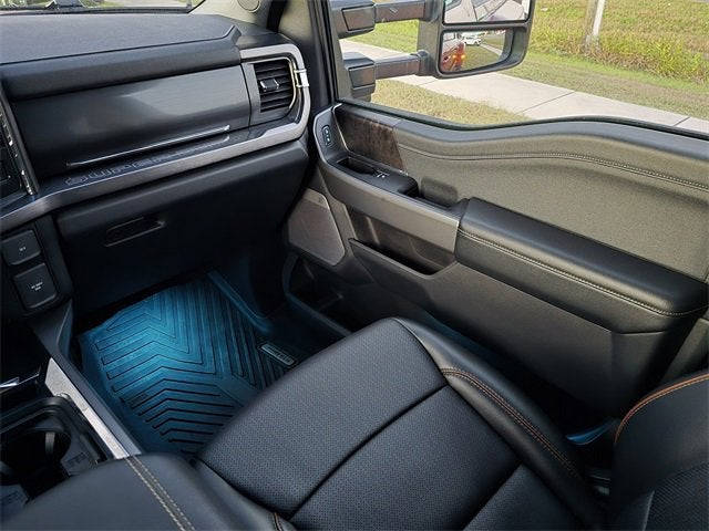 2025 Ford Super Duty F-350 DRW XL