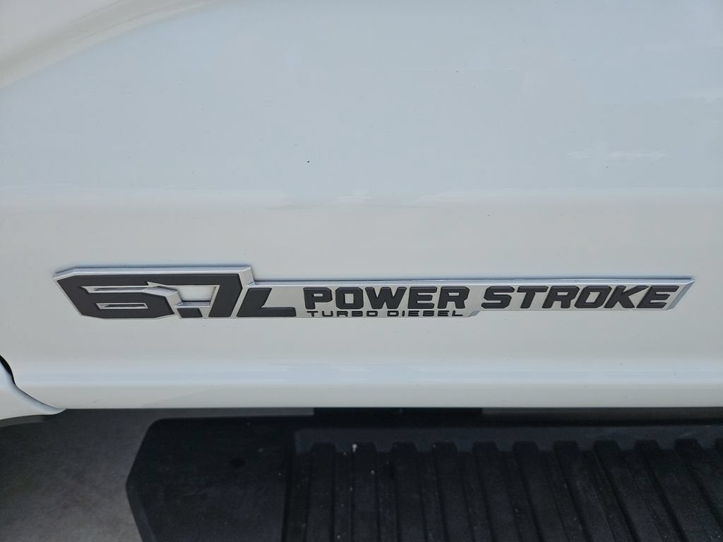 2026 Ford Super Duty F-350 DRW XL