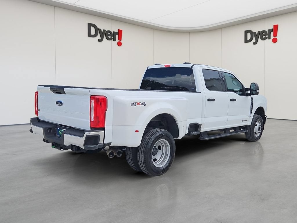 2026 Ford Super Duty F-350 DRW XL