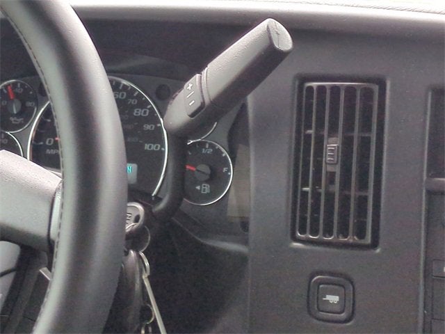 2020 Chevrolet Express Passenger 3500 1LT