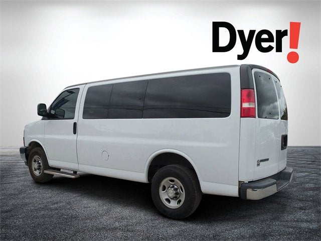 2020 Chevrolet Express Passenger 3500 1LT