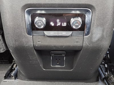 2025 Chevrolet Suburban LT