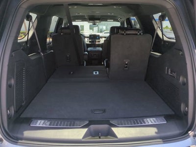 2022 Chevrolet Suburban High Country