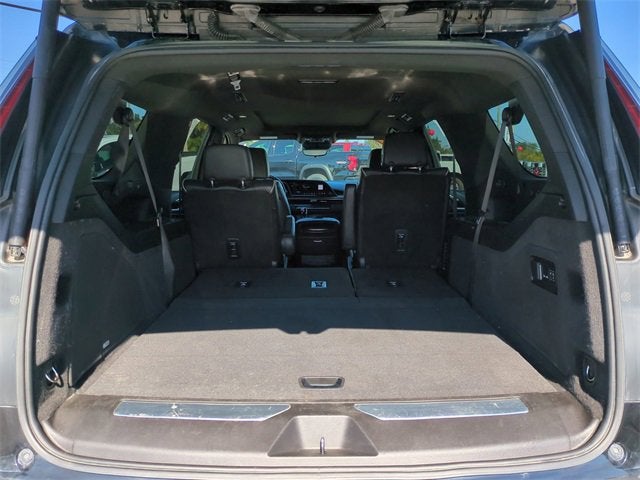 2022 Cadillac Escalade ESV Premium Luxury