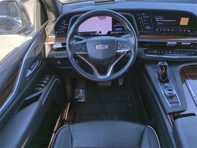 2022 Cadillac Escalade ESV Premium Luxury