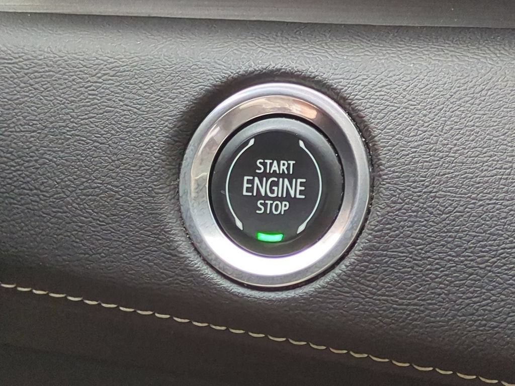 2022 Cadillac Escalade ESV Premium Luxury