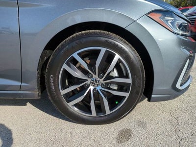 2025 Volkswagen Jetta SE