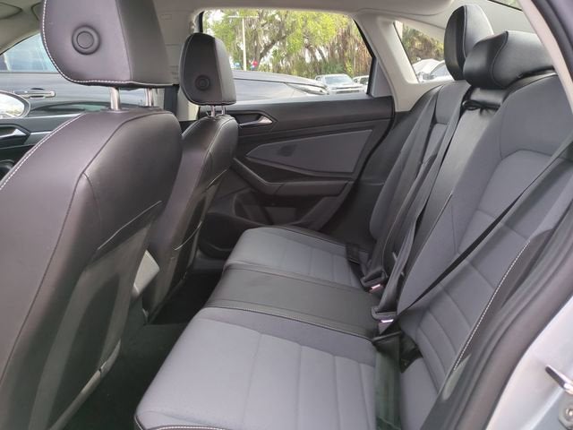 2025 Volkswagen Jetta SE