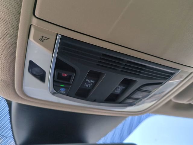 2023 Acura MDX w/Advance Package