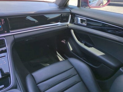 2022 Porsche Panamera GTS