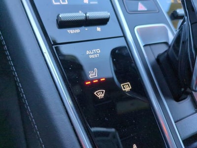 2022 Porsche Panamera GTS