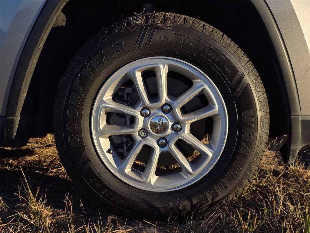 2020 Jeep Grand Cherokee Laredo E