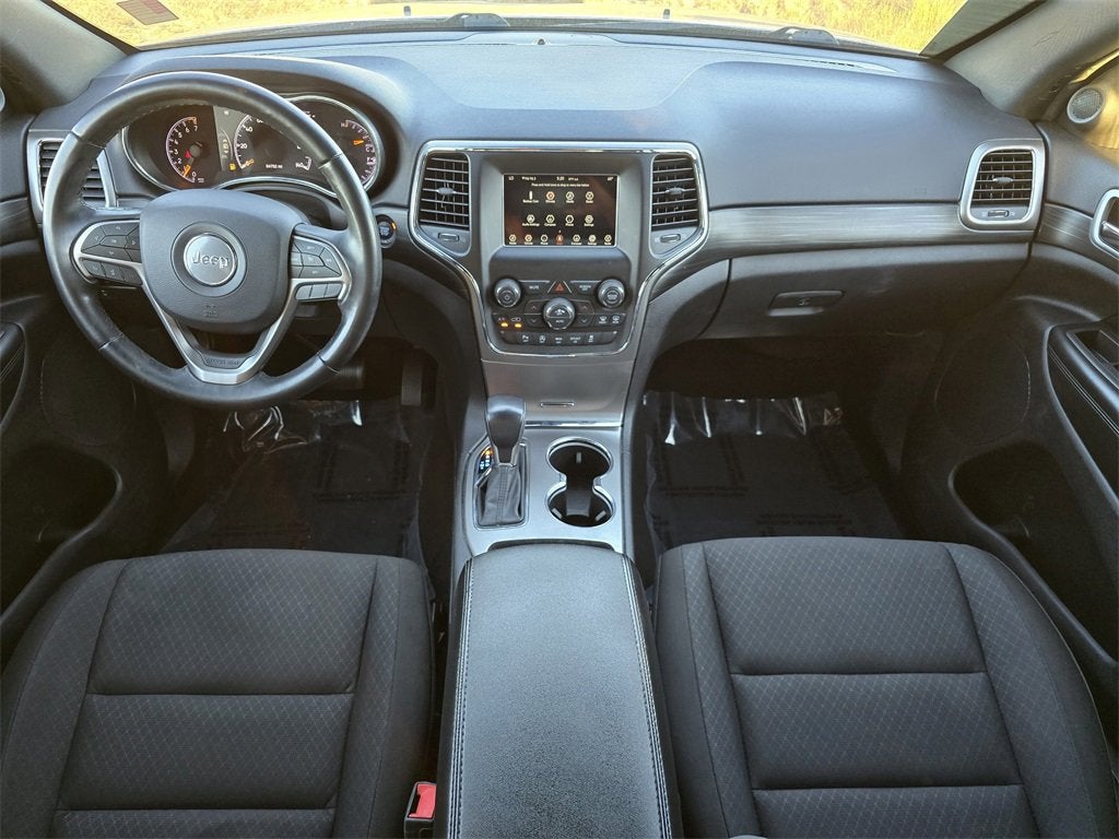 2020 Jeep Grand Cherokee Laredo E