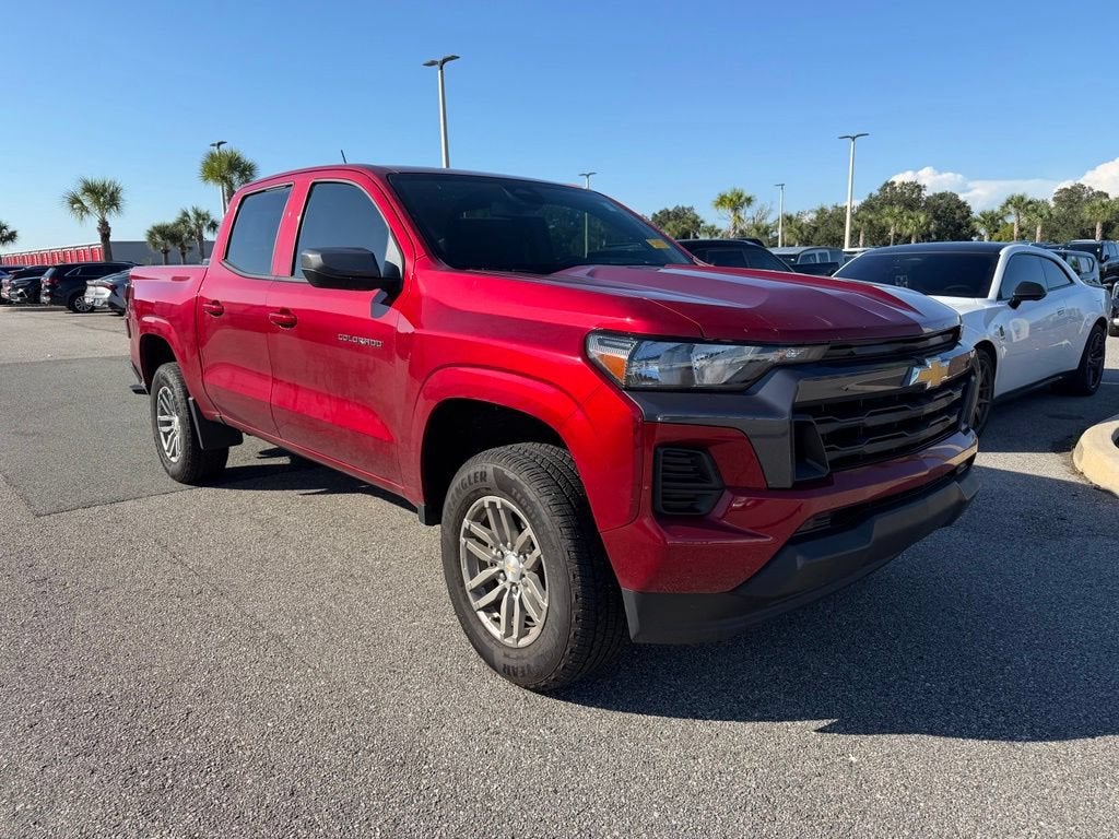 2025 Chevrolet Colorado WT/LT