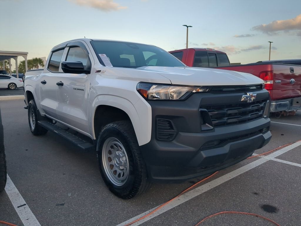 2024 Chevrolet Colorado WT