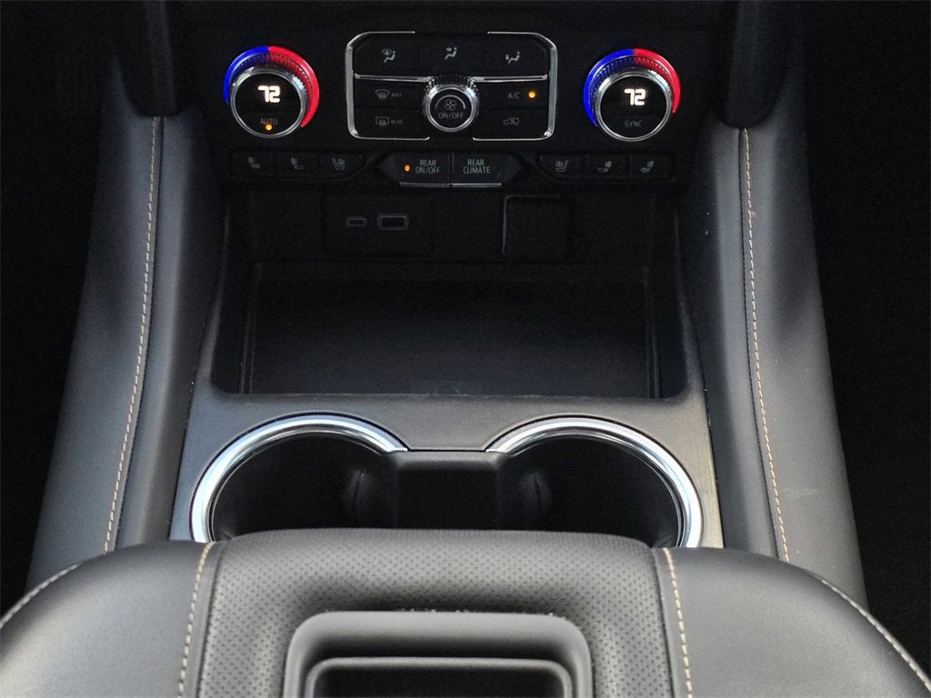 2024 GMC Yukon XL AT4