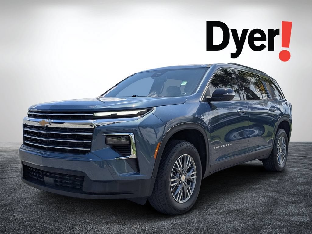 2024 Chevrolet Traverse LT