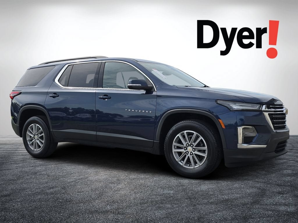2023 Chevrolet Traverse LT Cloth