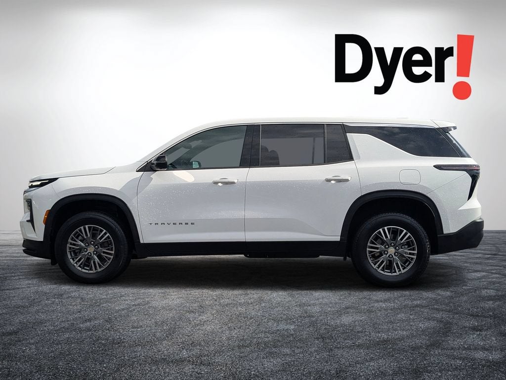 2024 Chevrolet Traverse LS