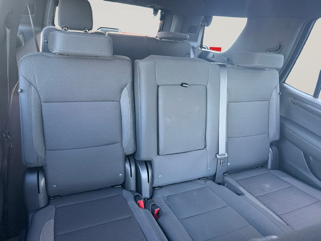 2027 Chevrolet Tahoe LS