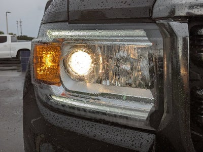 2022 GMC Canyon AT4 - Leather