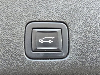 2022 Cadillac Escalade ESV Premium Luxury