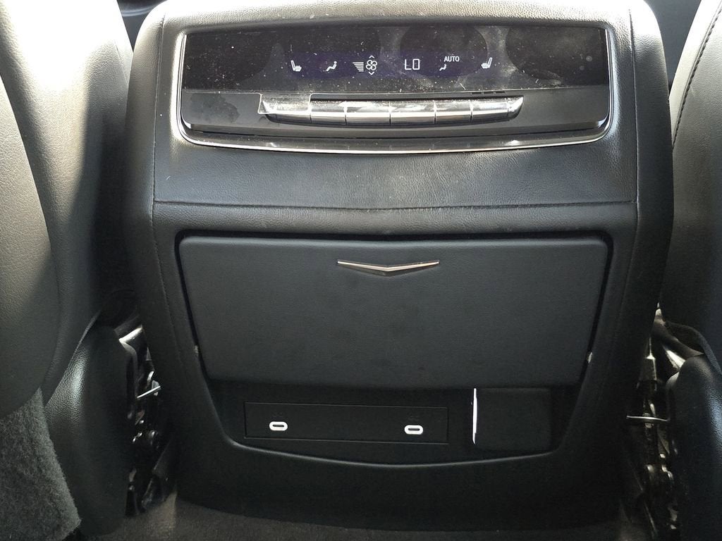 2022 Cadillac Escalade ESV Premium Luxury