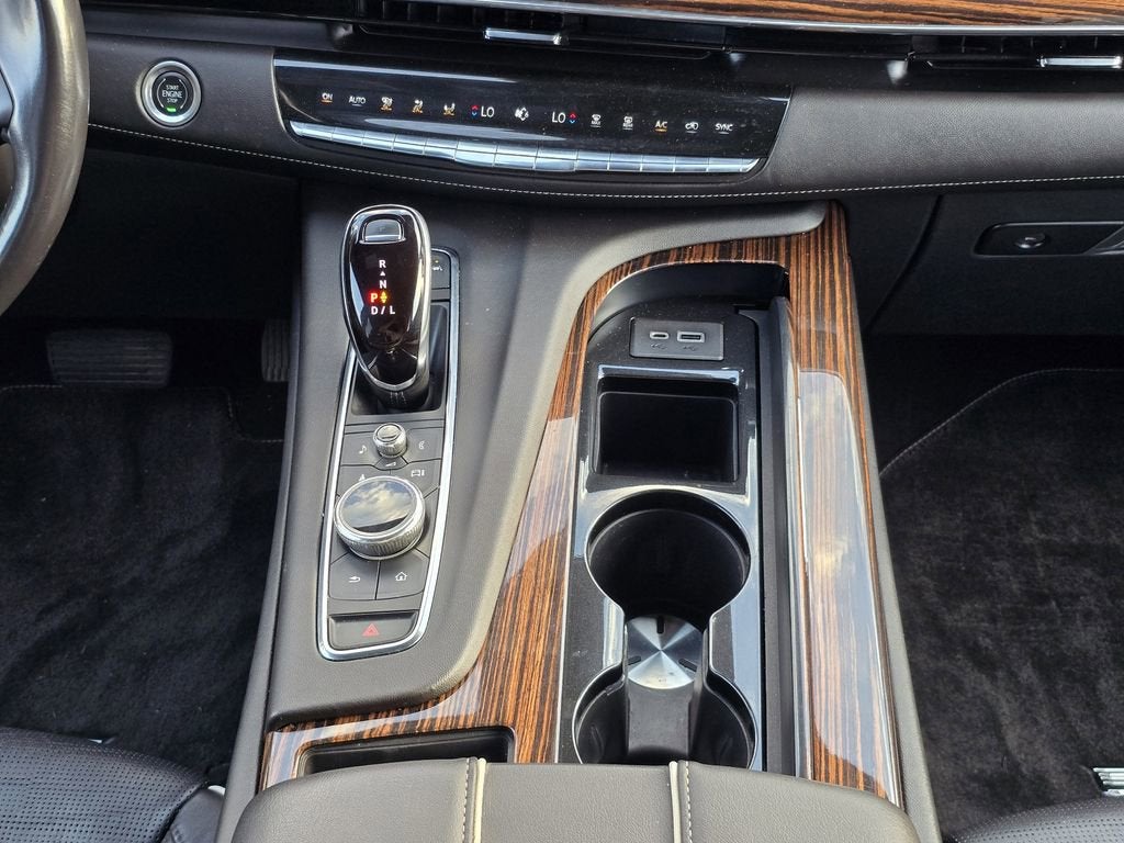 2022 Cadillac Escalade ESV Premium Luxury