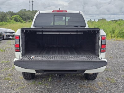 2022 Nissan Frontier S