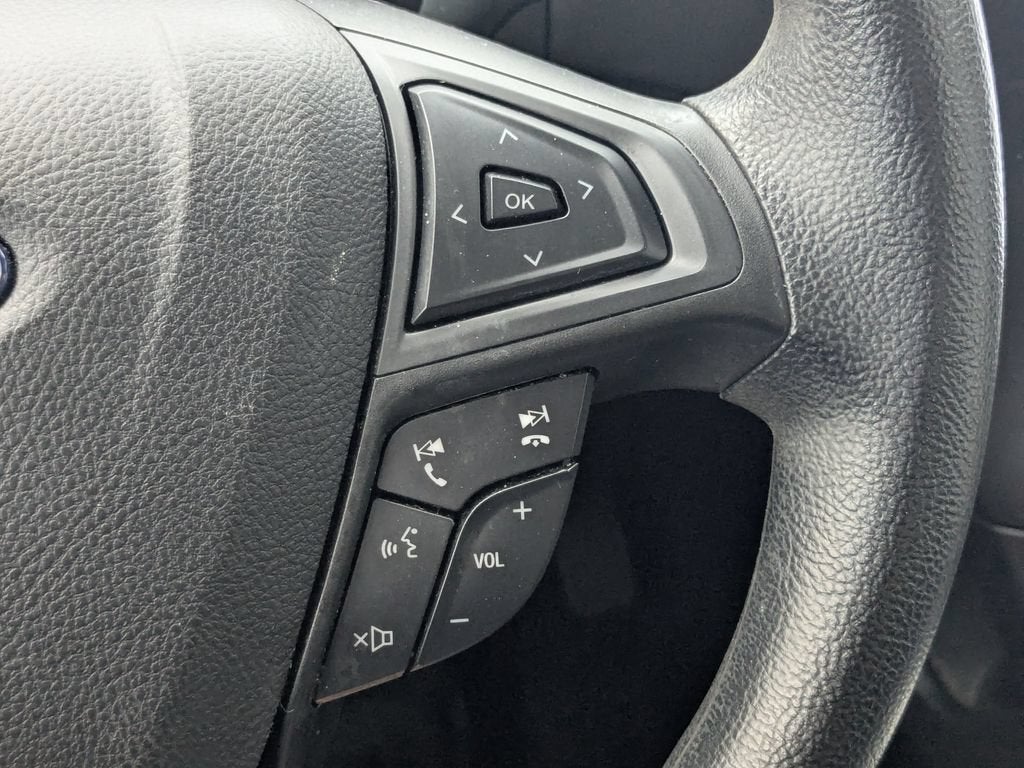 2021 Ford Edge SE