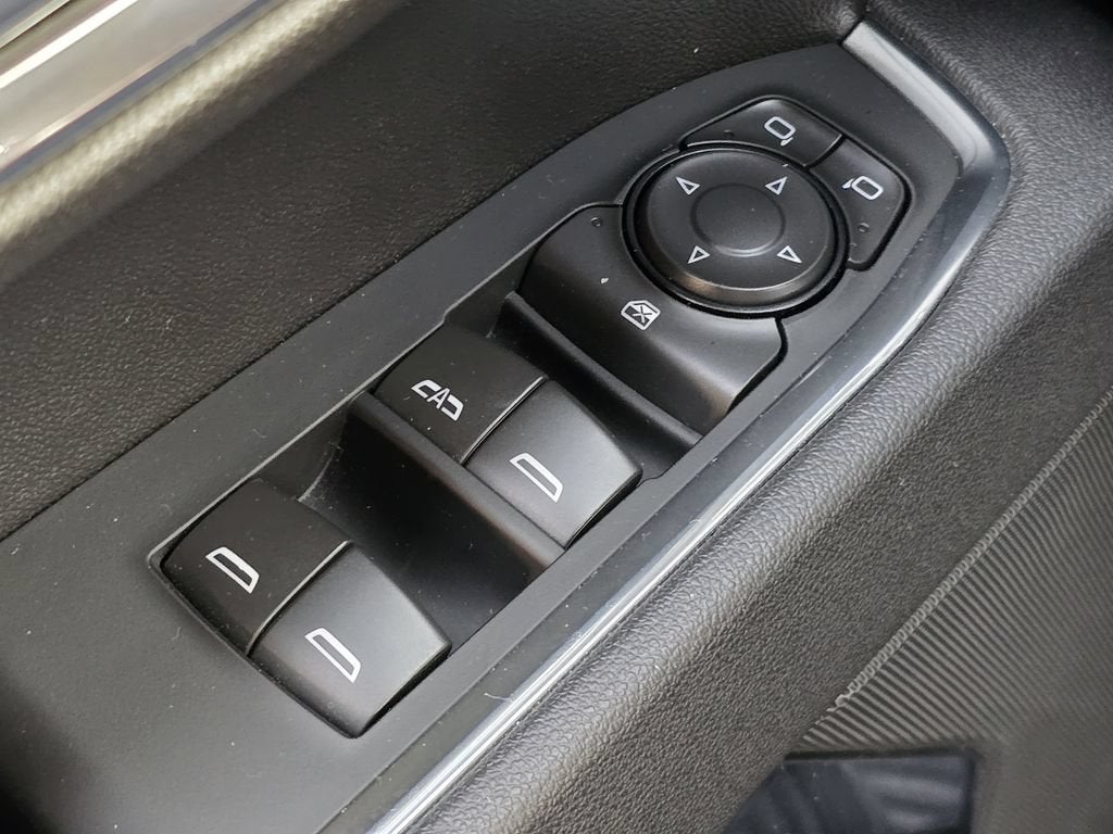 2025 GMC Sierra 1500 SLE