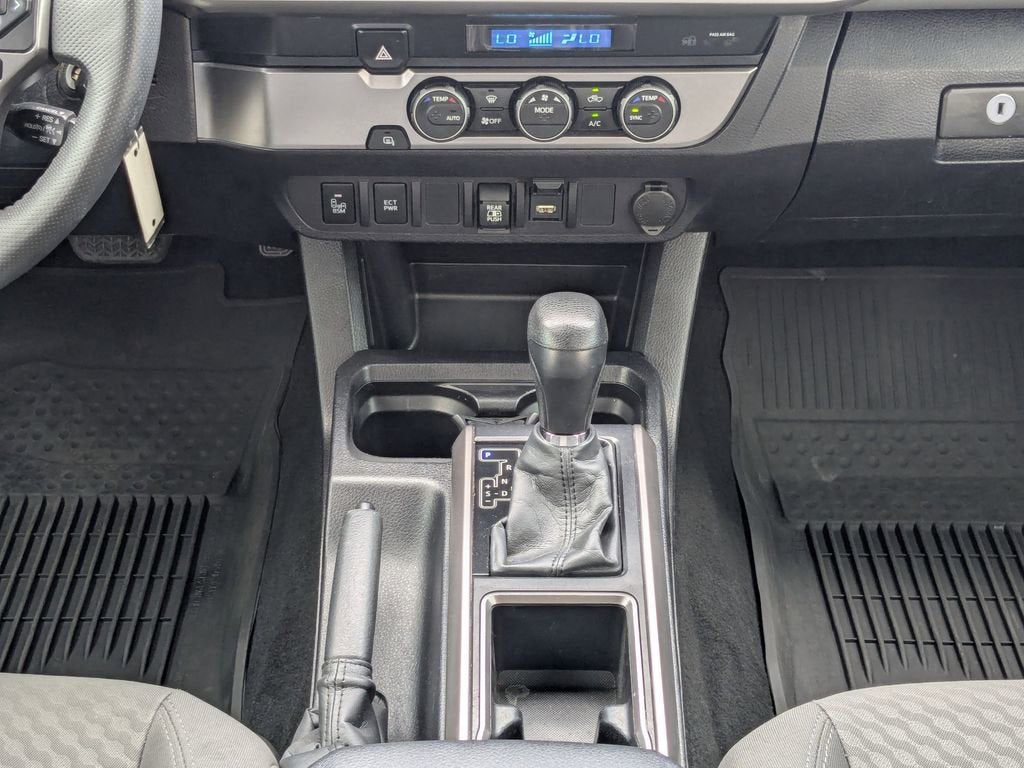 2022 Toyota Tacoma 2WD SR5