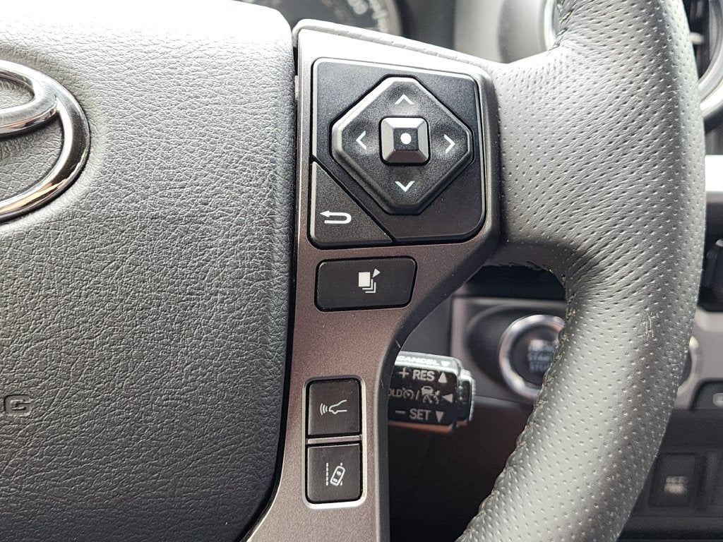 2018 Toyota Tacoma SR