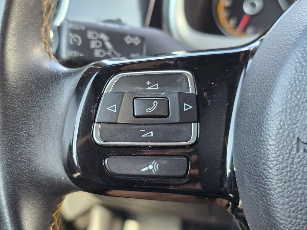2017 Volkswagen Beetle Convertible 1.8T Dune