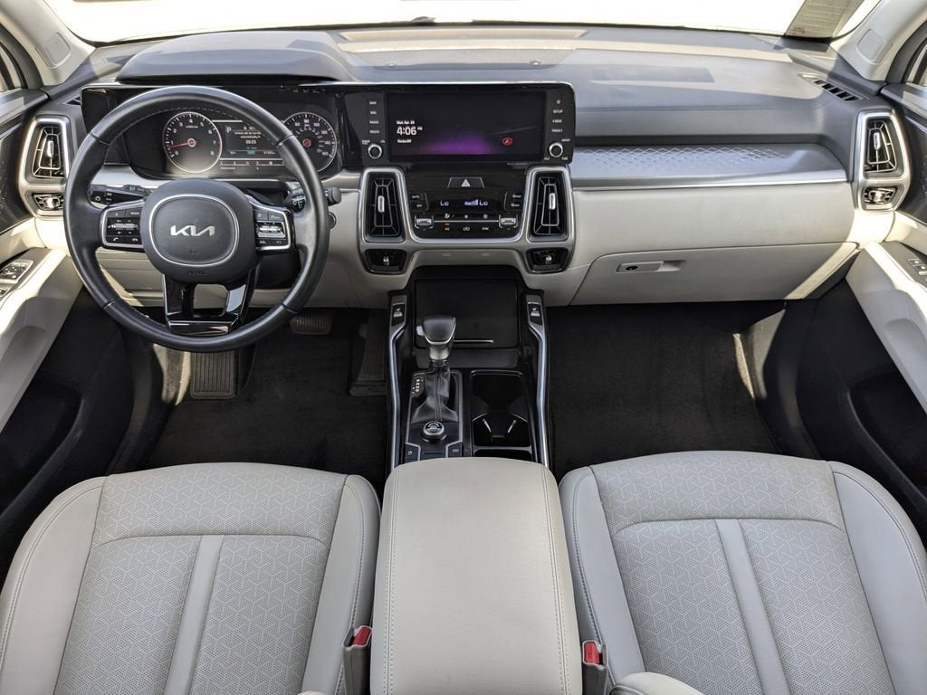 2023 Kia Sorento S