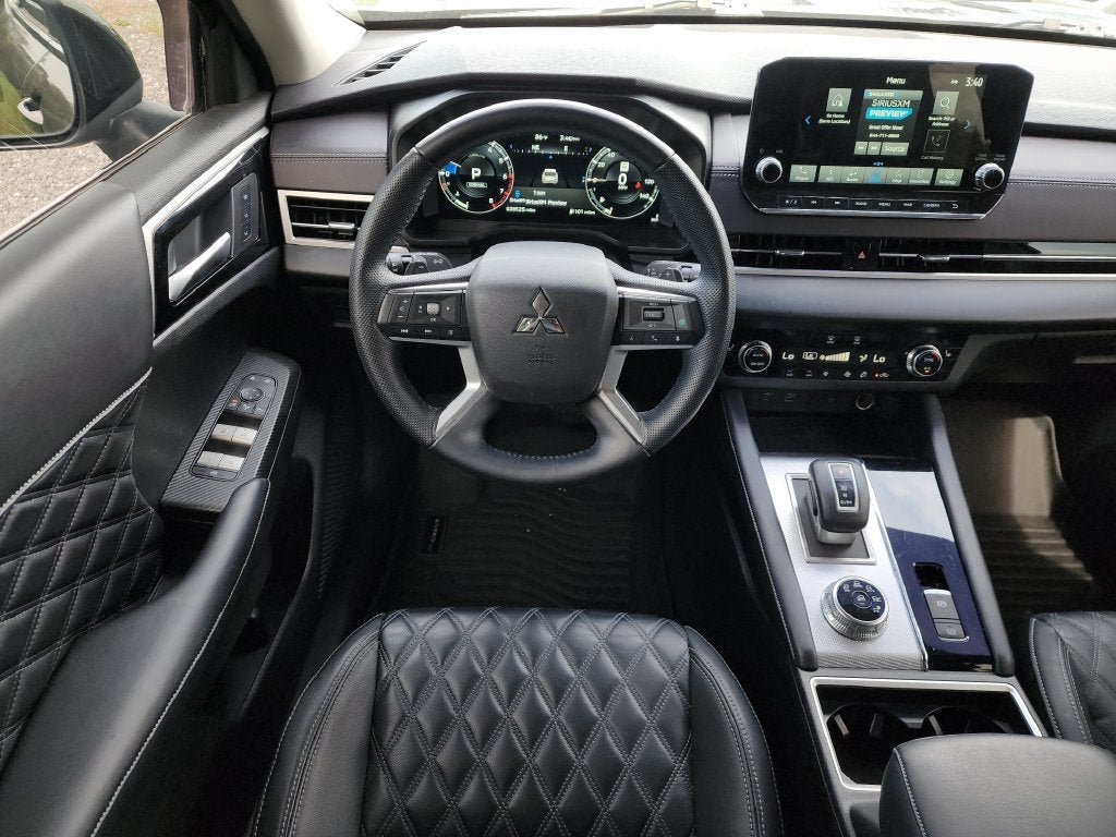 2024 Mitsubishi Outlander SEL