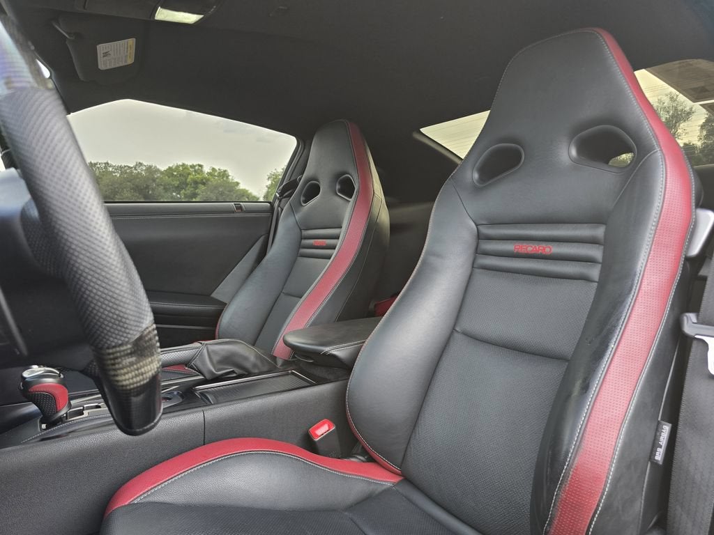 2015 Nissan GT-R Black Edition