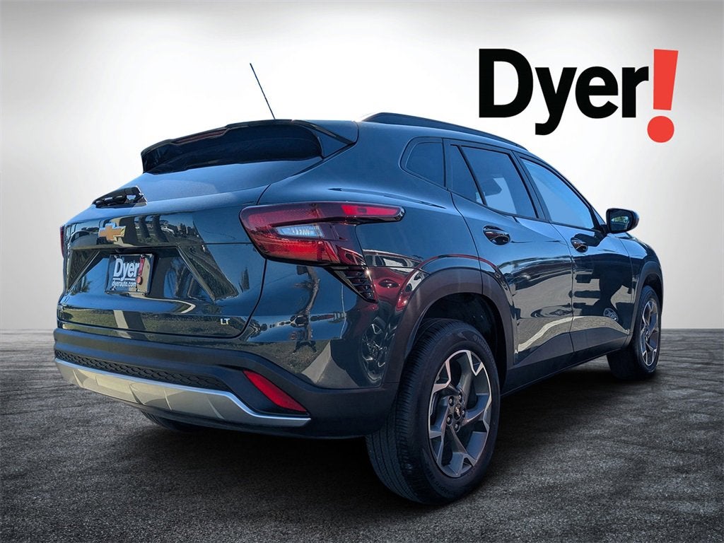 2025 Chevrolet Trax LT