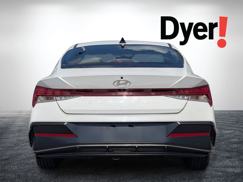 2025 Hyundai Elantra SEL Convenience