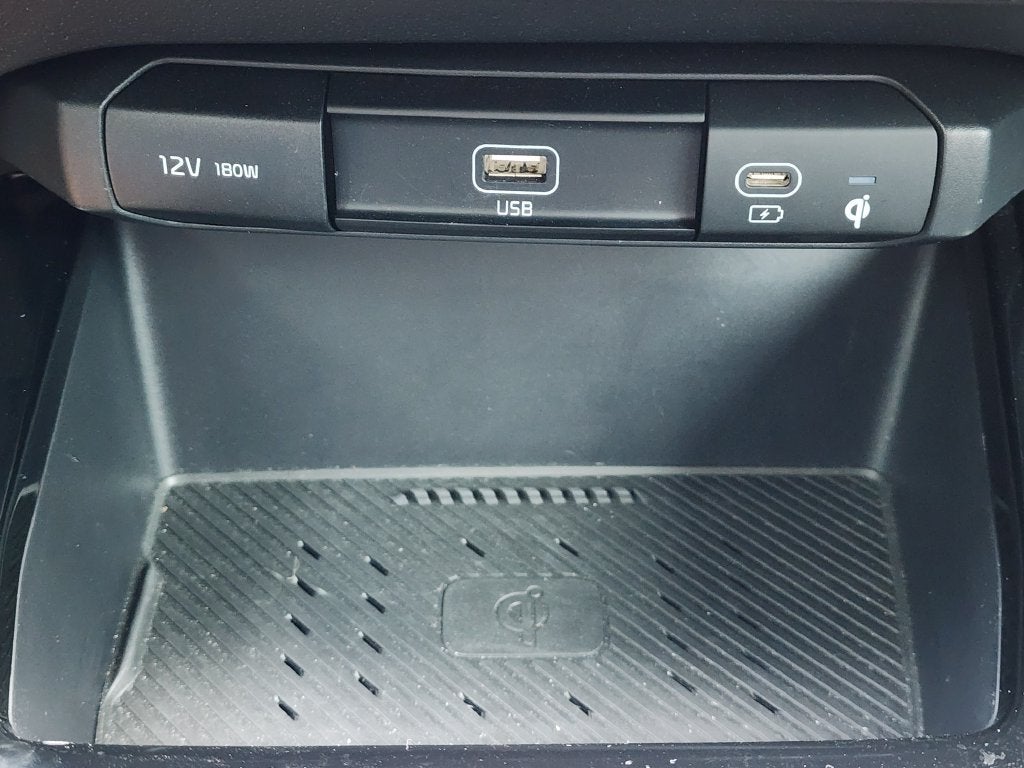 2023 Kia Niro EX