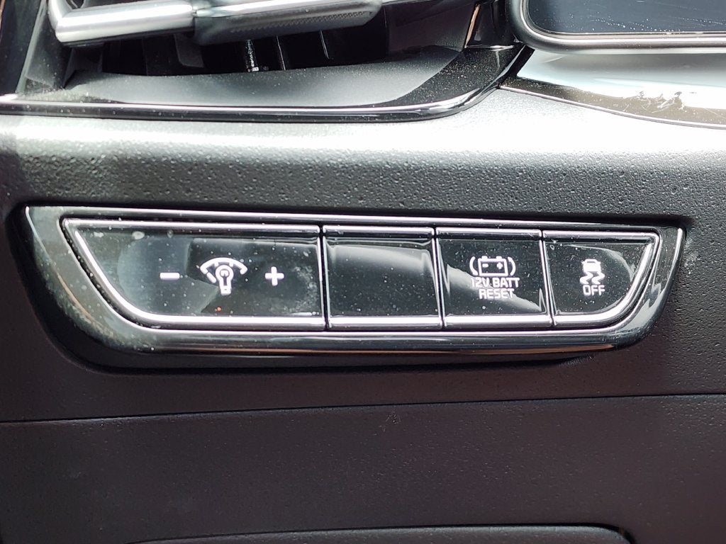 2023 Kia Niro EX