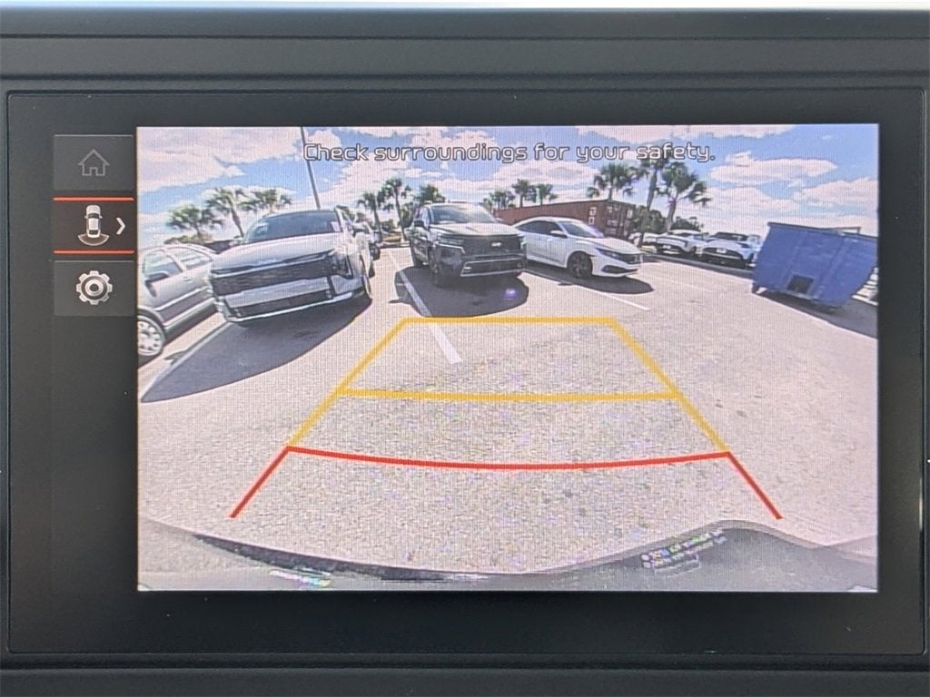 2024 Kia Carnival LX