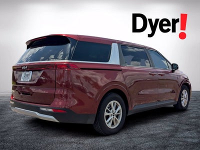 2024 Kia Carnival LX