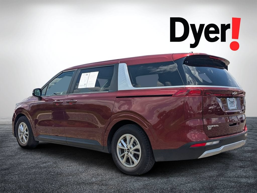 2024 Kia Carnival LX