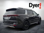 2022 Kia Carnival SX