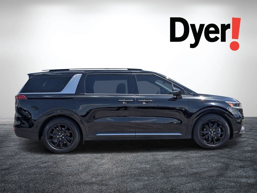 2024 Kia Carnival SX