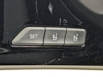 2024 Kia Carnival SX