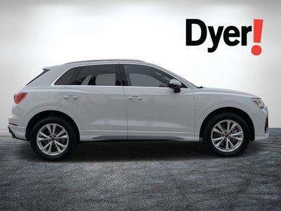 2024 Audi Q3 S line Premium