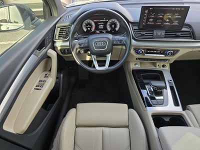 2025 Audi Q5 S line Premium